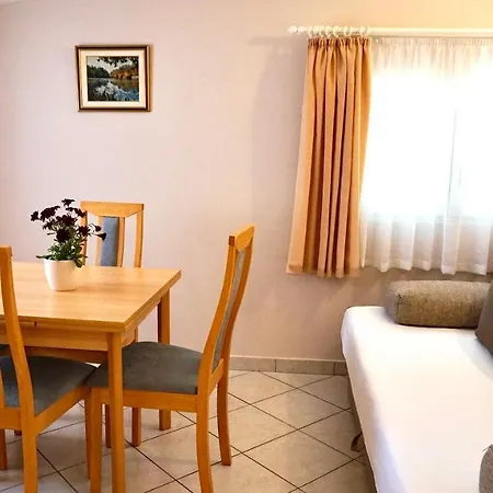 Apartments Maris Starigrad Exterior photo