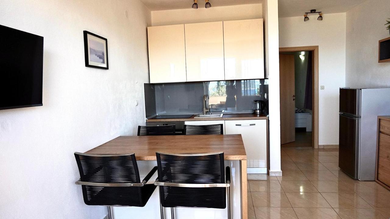 Maris Apartment Starigrad Paklenica